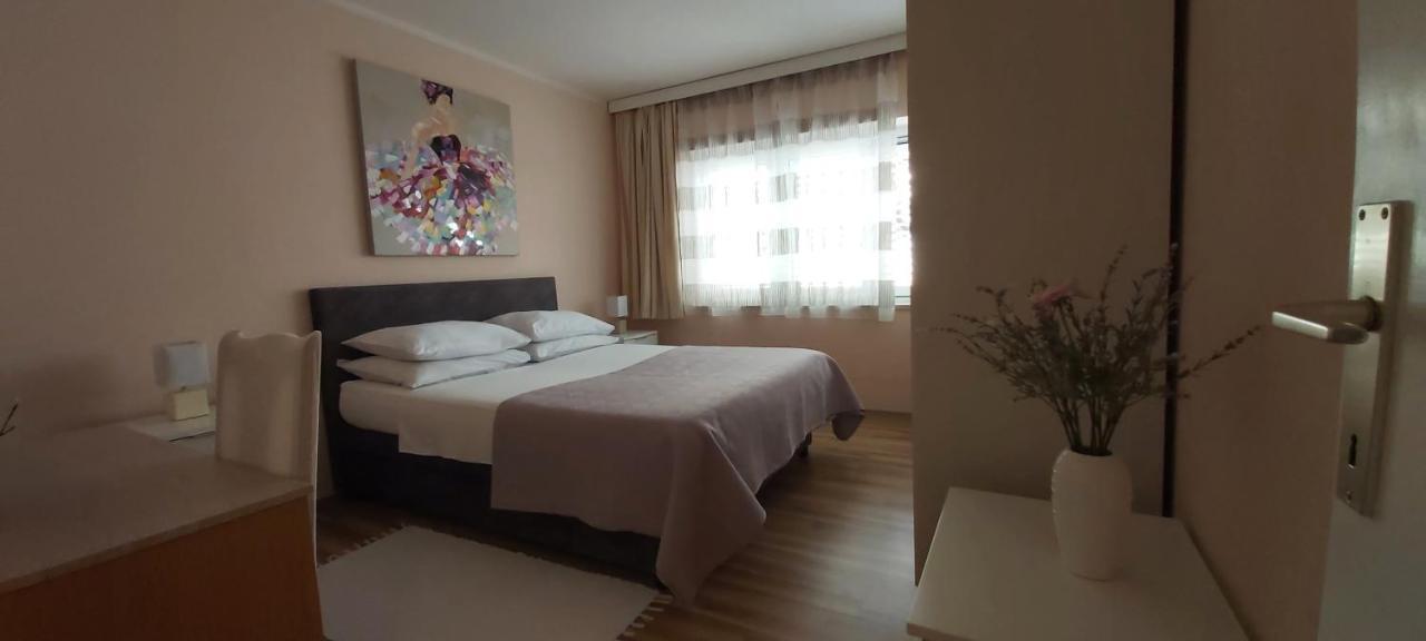 Apartment Mara Dubrovnik Bagian luar foto